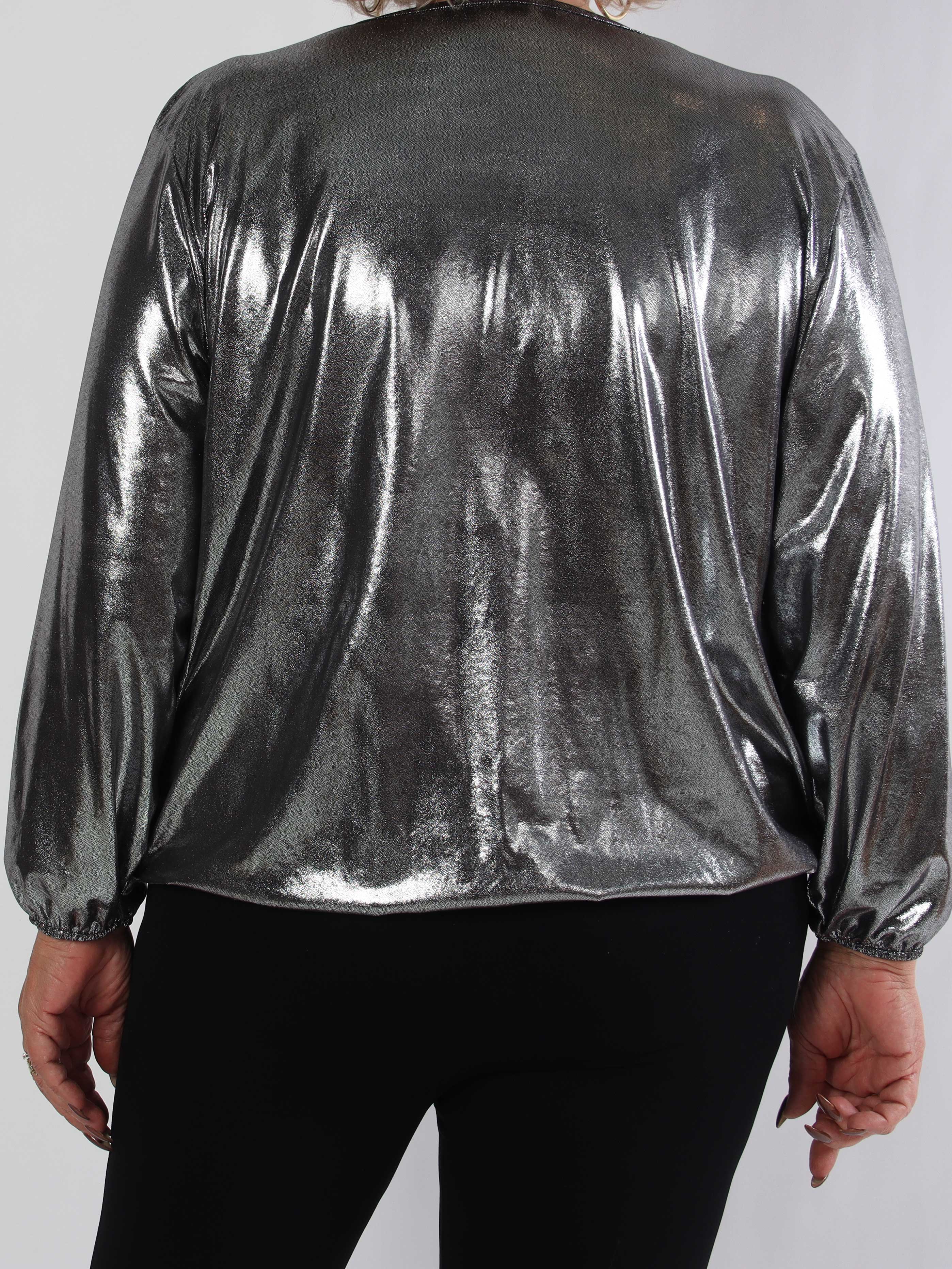 Rakel Shiny - Langærmet plus size bluse i skinnende stof